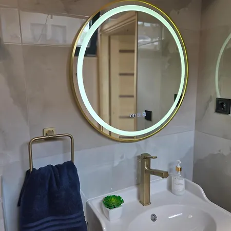 Hillside Olive Apartmanhaz Koezoes Wellnessell